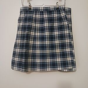 Vintage Plaid Women's Skirt in Blue and White Kilt